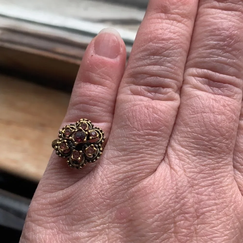 Vintage Etched brown flower ring adjustable